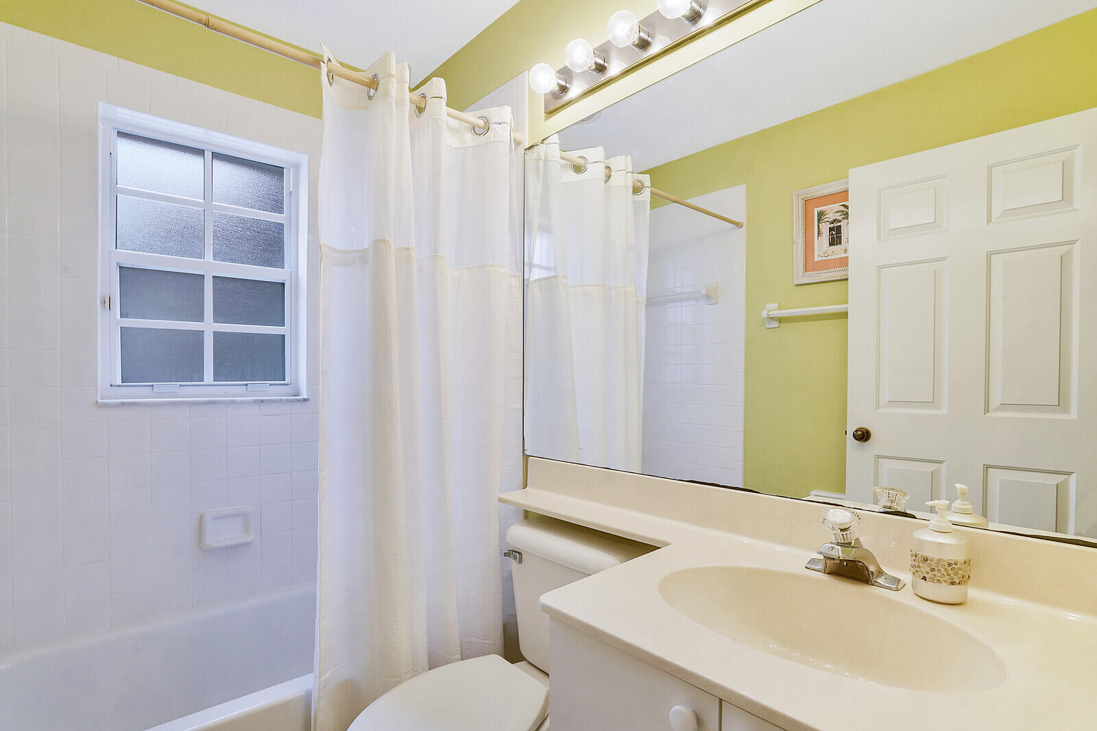 8284 Vía Bella Boca Raton, FL 33496 - Photo 20 of 30 20_Image_20_mls
