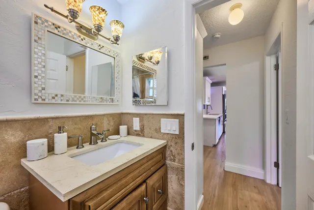 $15,500 | 100 Neptune Drive, Hypoluxo, FL 33462