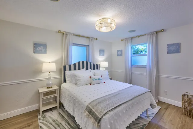 $15,500 | 100 Neptune Drive, Hypoluxo, FL 33462