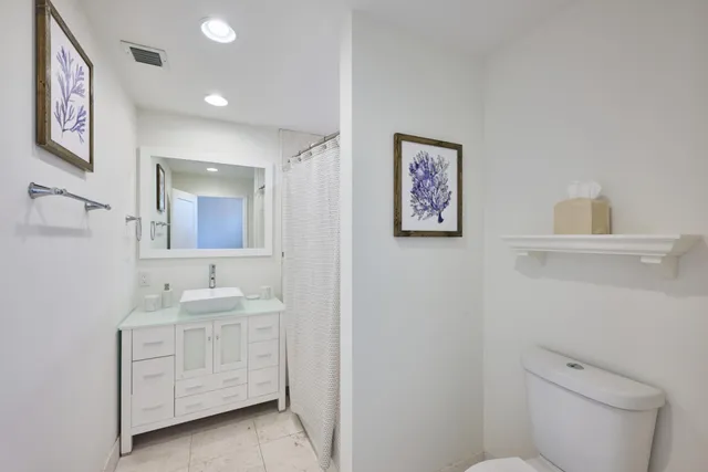 $15,500 | 100 Neptune Drive, Hypoluxo, FL 33462