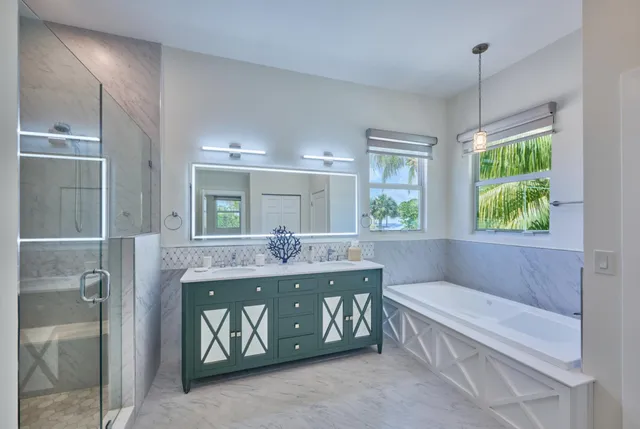 $15,500 | 100 Neptune Drive, Hypoluxo, FL 33462