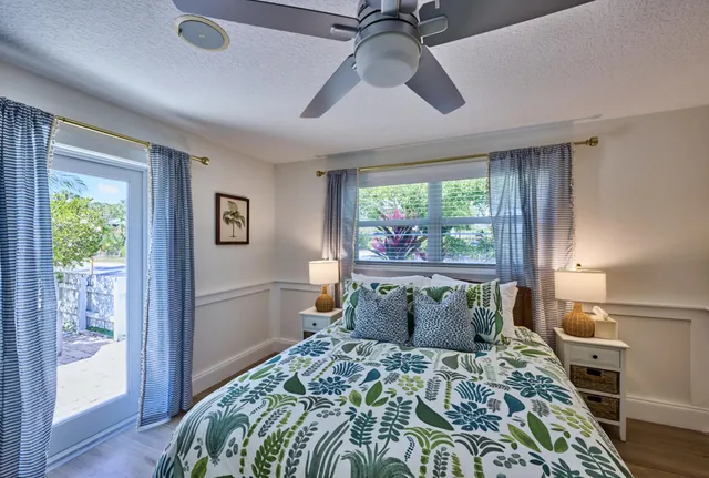 $15,500 | 100 Neptune Drive, Hypoluxo, FL 33462