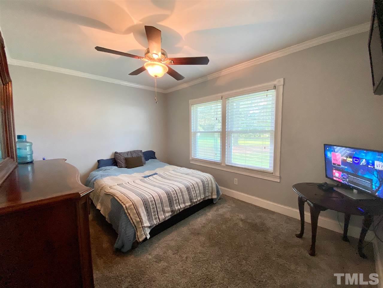 412 South Carrie Street Coats, NC 27521 - Photo 15 of 19
