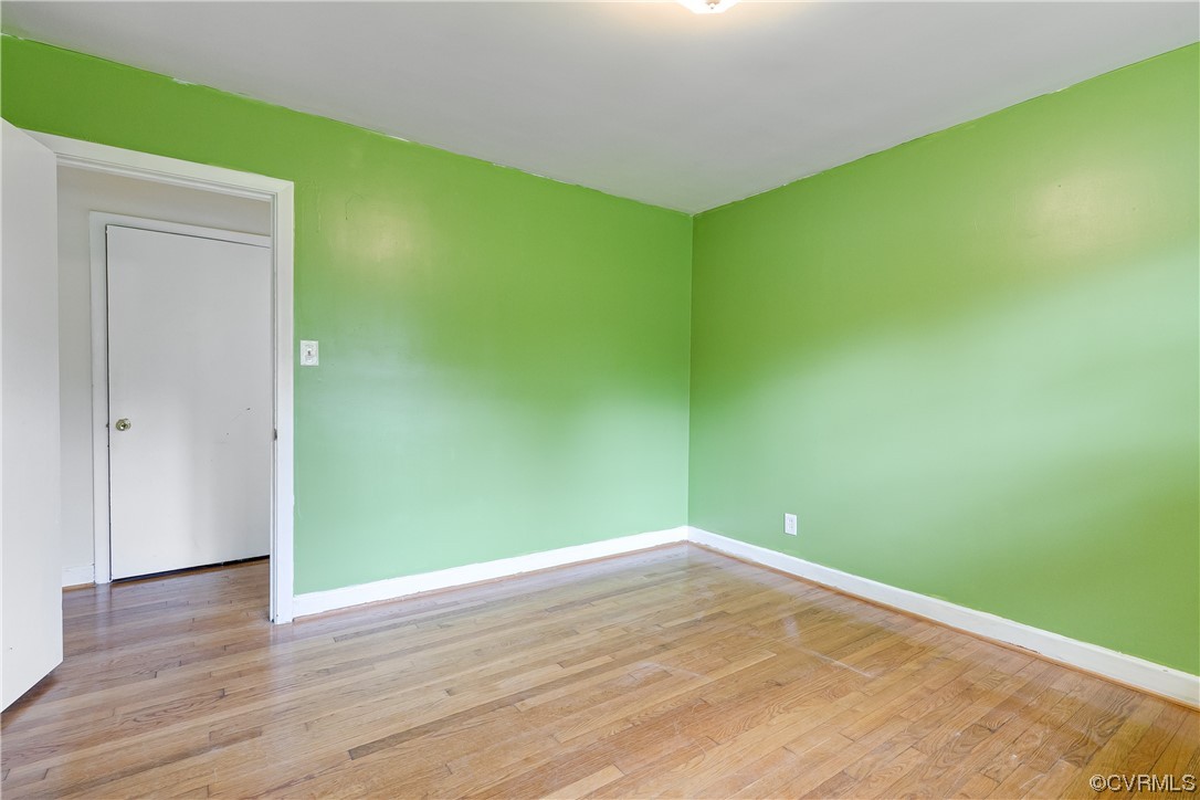 900 Jordan Point Road Hopewell, VA 23860 - Photo 23 of 41 a view of empty room with wooden floor