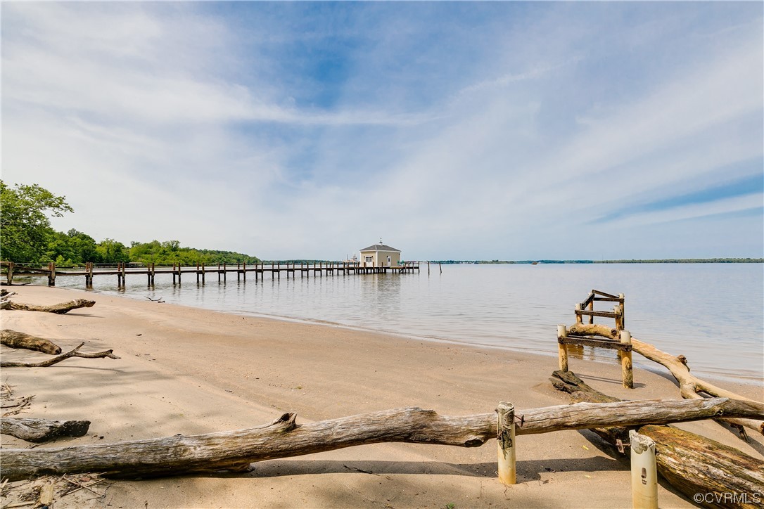 900 Jordan Point Road Hopewell, VA 23860 - Photo 3 of 41 a view of a ocean beach