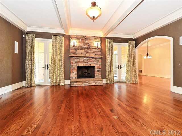 2418 Overhill Road Charlotte, NC 28211 - Photo 4 of 16