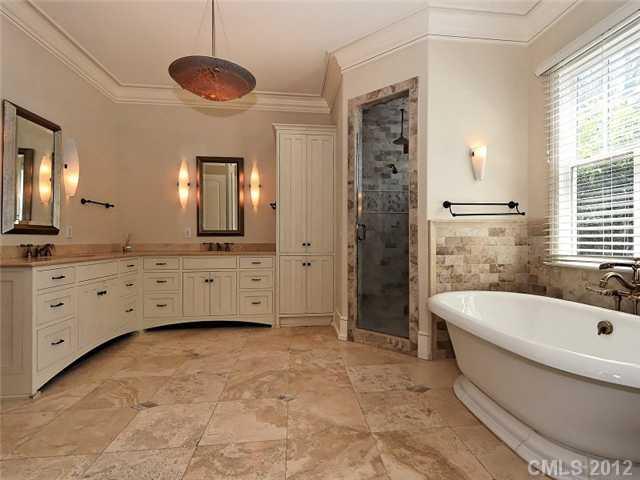 2418 Overhill Road Charlotte, NC 28211 - Photo 9 of 16