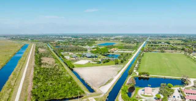 $2,600,000 | 6047 140th Avenue South, Wellington, FL 33449