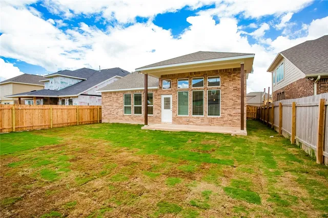 $2,395 | 112 Rebel Red Road, Liberty Hill, TX 78642