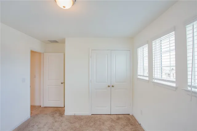 $2,395 | 112 Rebel Red Road, Liberty Hill, TX 78642