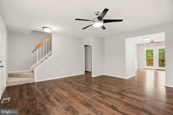 $3,200 | 1382 Almond Drive, Annapolis, MD 21409