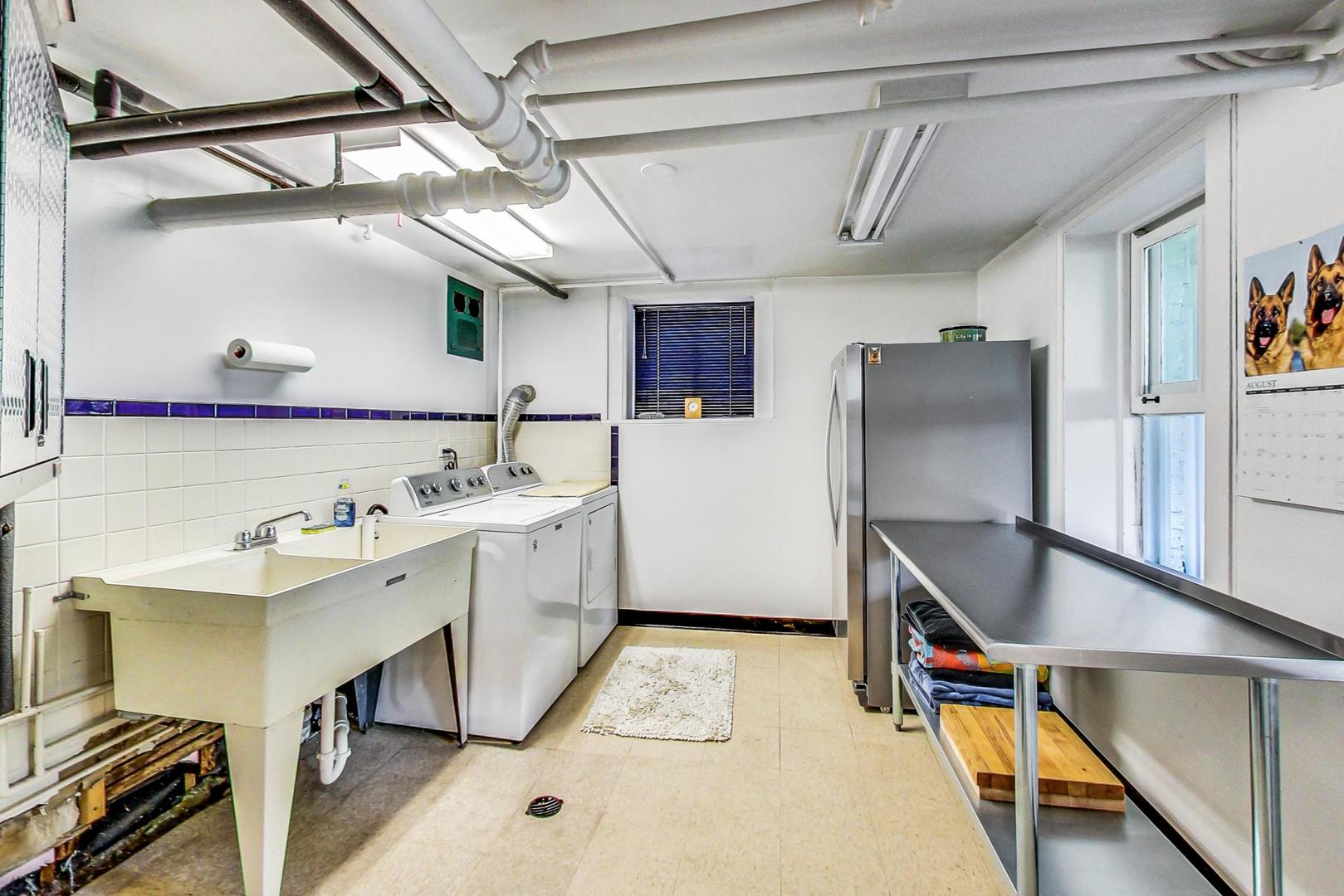 1934 West Grace Street Chicago, IL 60613 - Photo 23 of 34