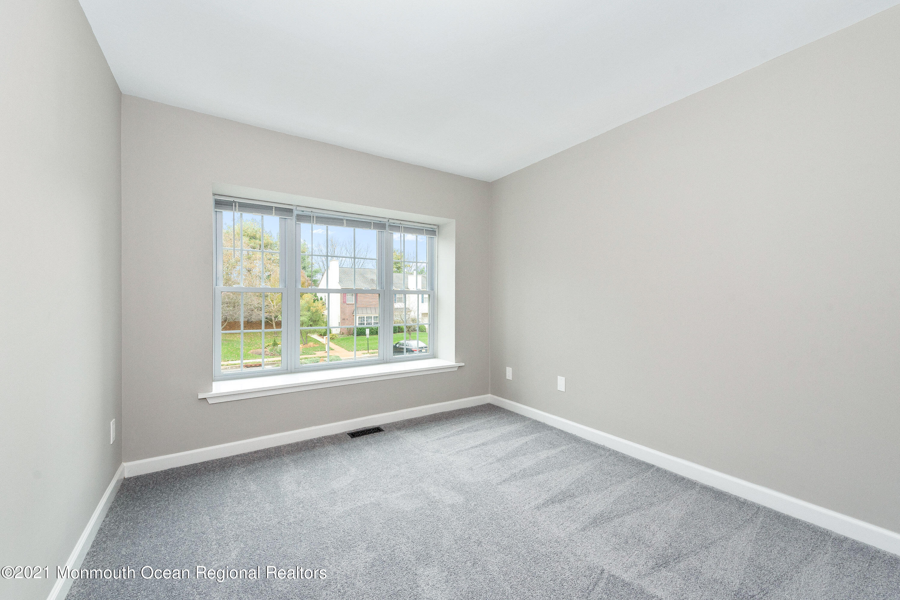 14 Stuart Drive, Unit 5 Freehold, NJ 07728 - Photo 20 of 26 DSC_0077