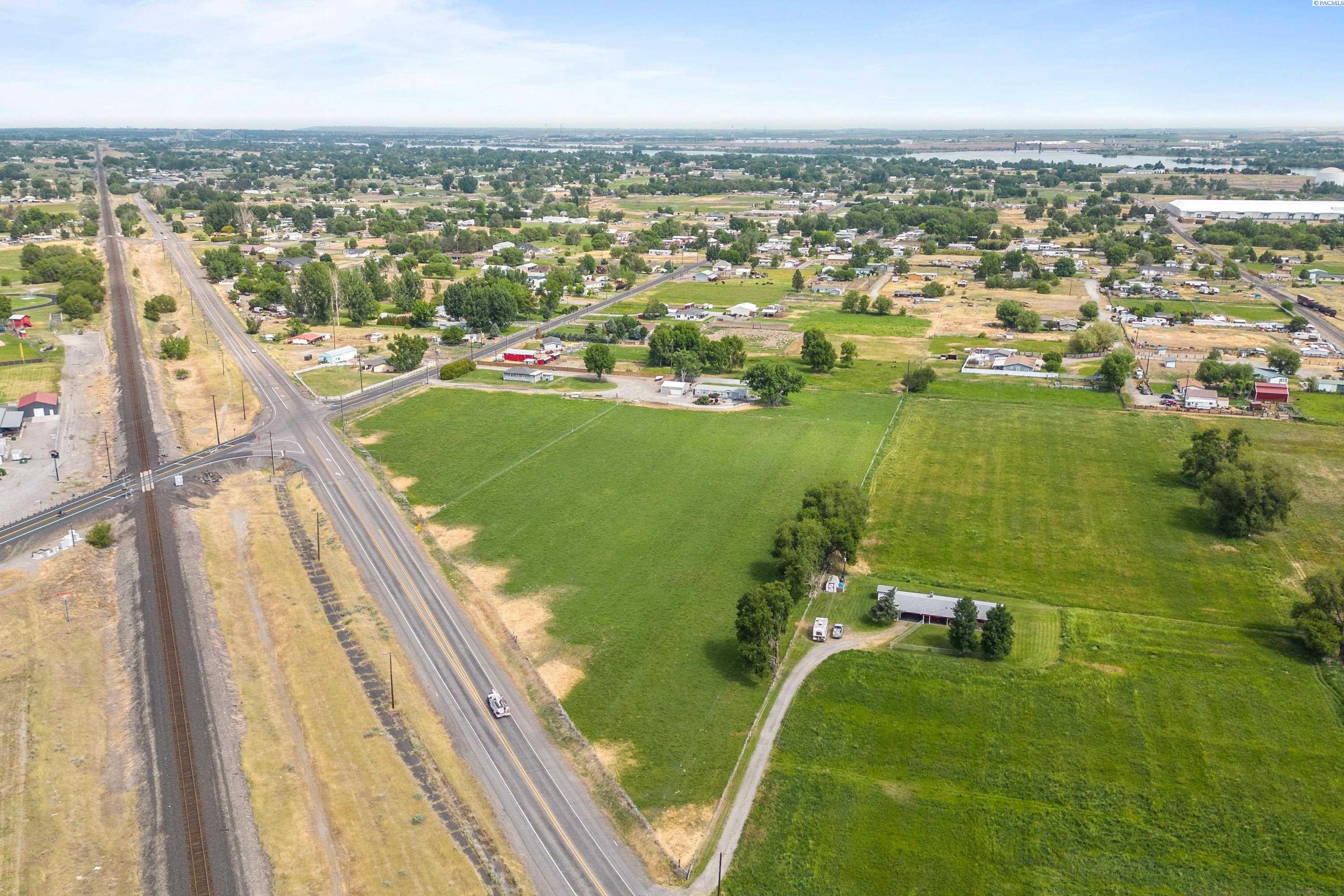 35309 South Finley Road Kennewick, WA 99337 - Photo 7 of 26 Gallery Image 7