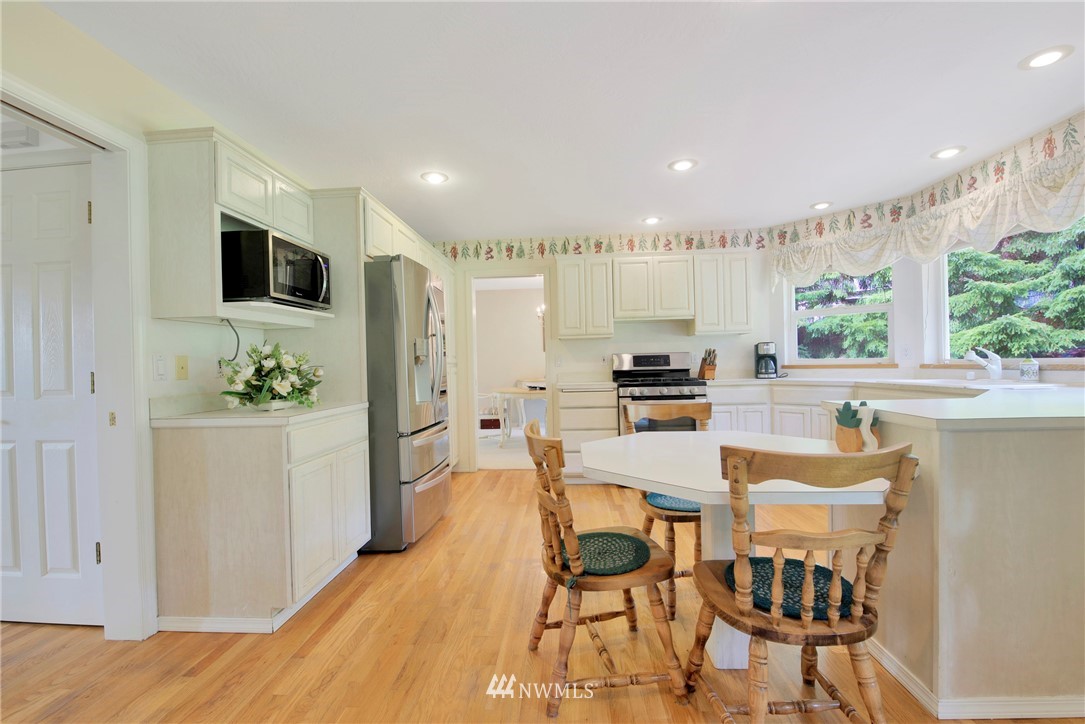 75 Hicklin Road Elma, WA 98541 - Photo 15 of 40 Gallery Image 15