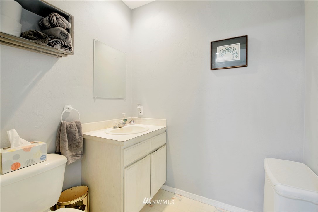 75 Hicklin Road Elma, WA 98541 - Photo 18 of 40 Gallery Image 18