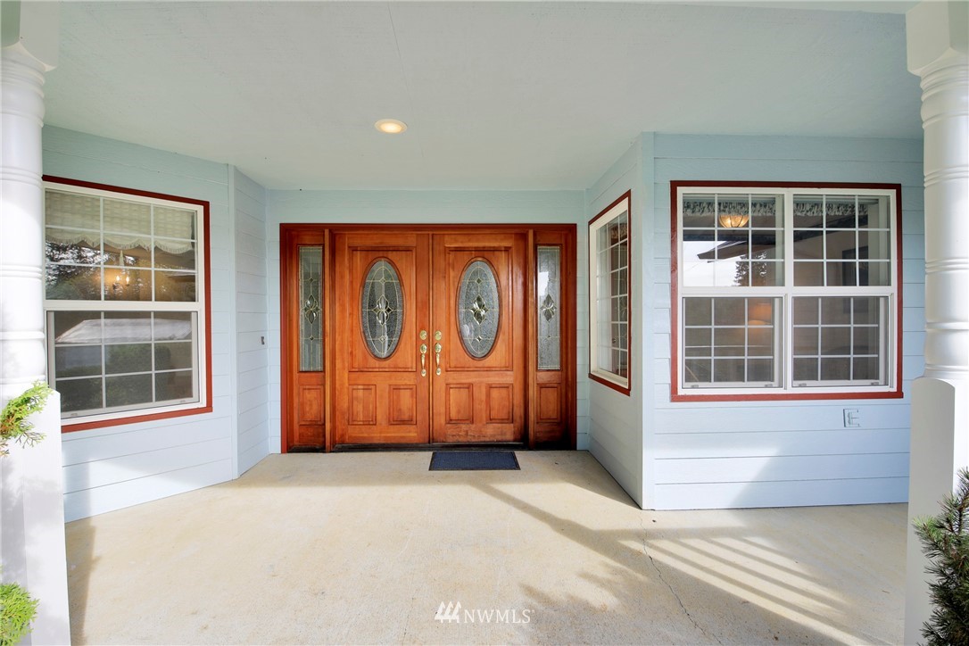 75 Hicklin Road Elma, WA 98541 - Photo 4 of 40 Gallery Image 4