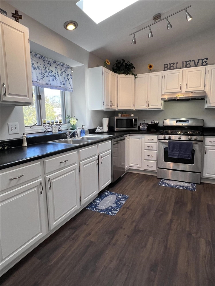 17267 Roosevelt Road Spring Lake, MI 49456 - Photo 12 of 30