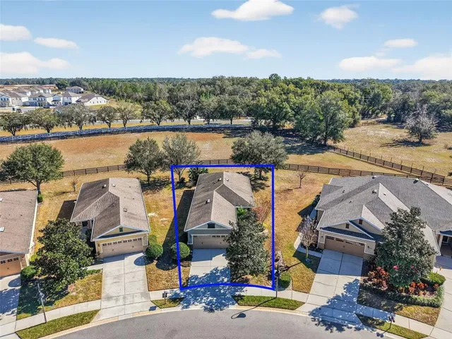 $309,900 | 21944 Belgian Court, Mount Dora, FL 32757