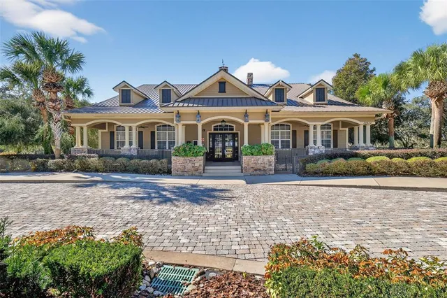 $309,900 | 21944 Belgian Court, Mount Dora, FL 32757