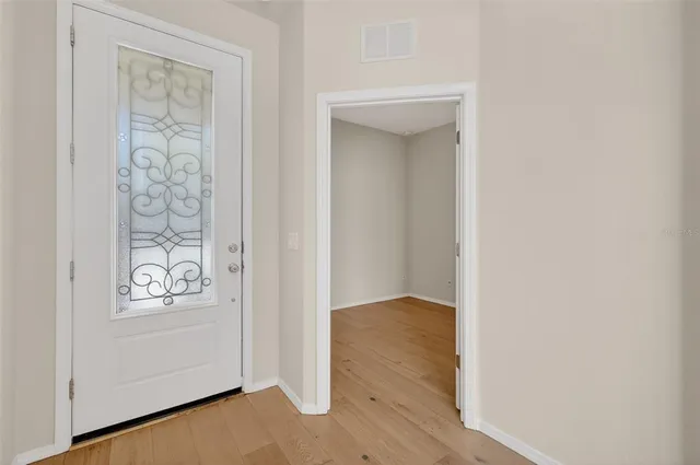 $309,900 | 21944 Belgian Court, Mount Dora, FL 32757