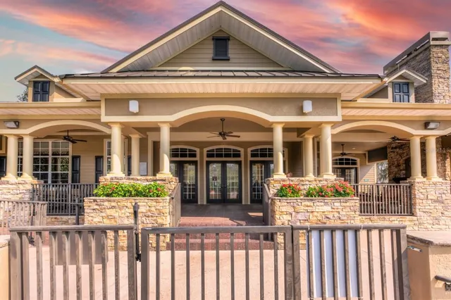 $309,900 | 21944 Belgian Court, Mount Dora, FL 32757