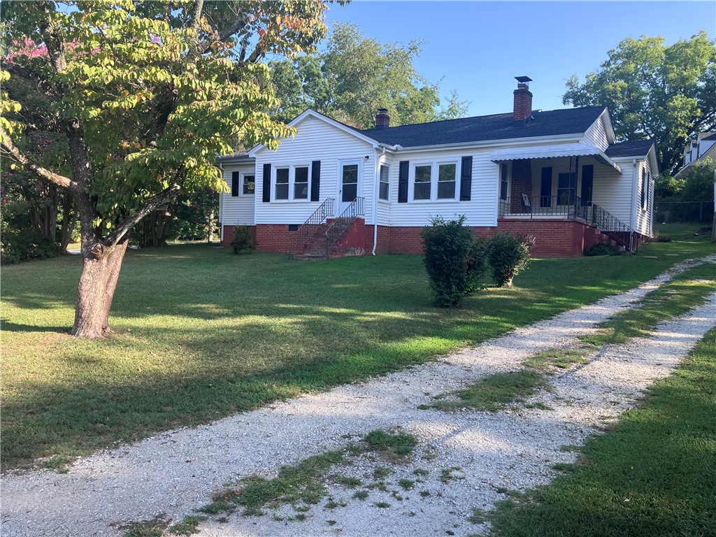 112 Maw Bridge Road Central, SC 29630 - Photo 2 of 13 Gallery Image 2
