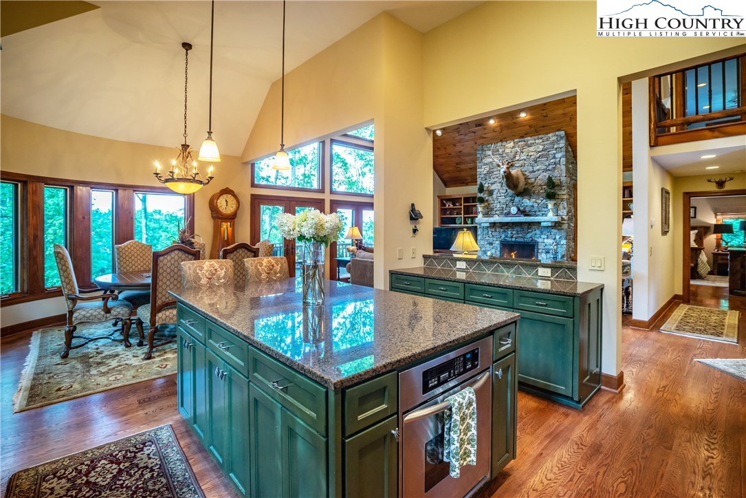 137 The Last Road Boone, NC 28607 - Photo 17 of 50 Gallery Image 17