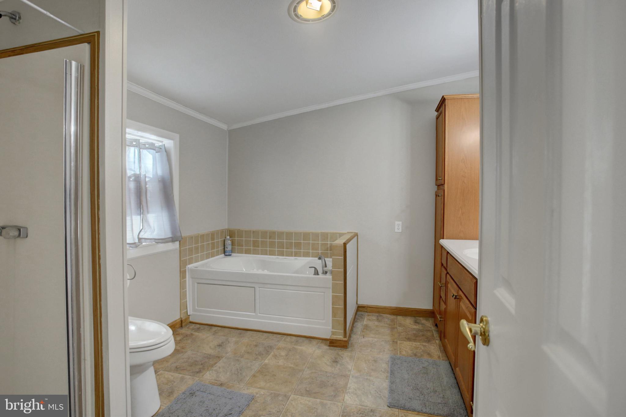 15134 North Young Road Greencastle, PA 17225 - Photo 18 of 30 Spacious bathroom with modern finishes.