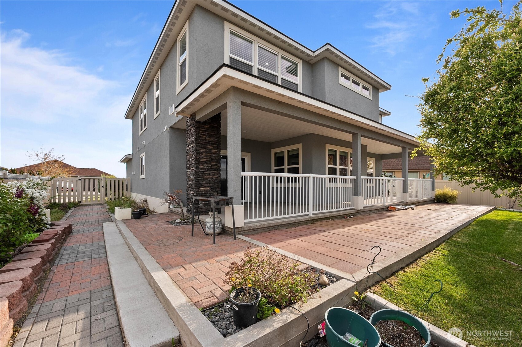 1124 Abbey Road Moses Lake, WA 98837 - Photo 6 of 39 Gallery Image 6