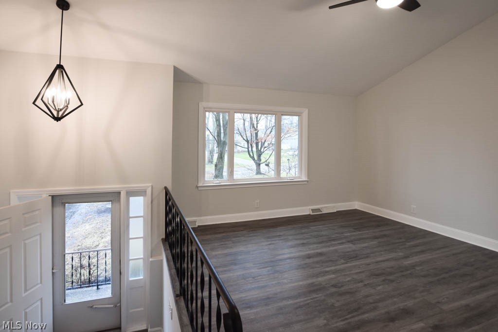 2515 Durand Road Akron, OH 44333 - Photo 2 of 34 Living Room