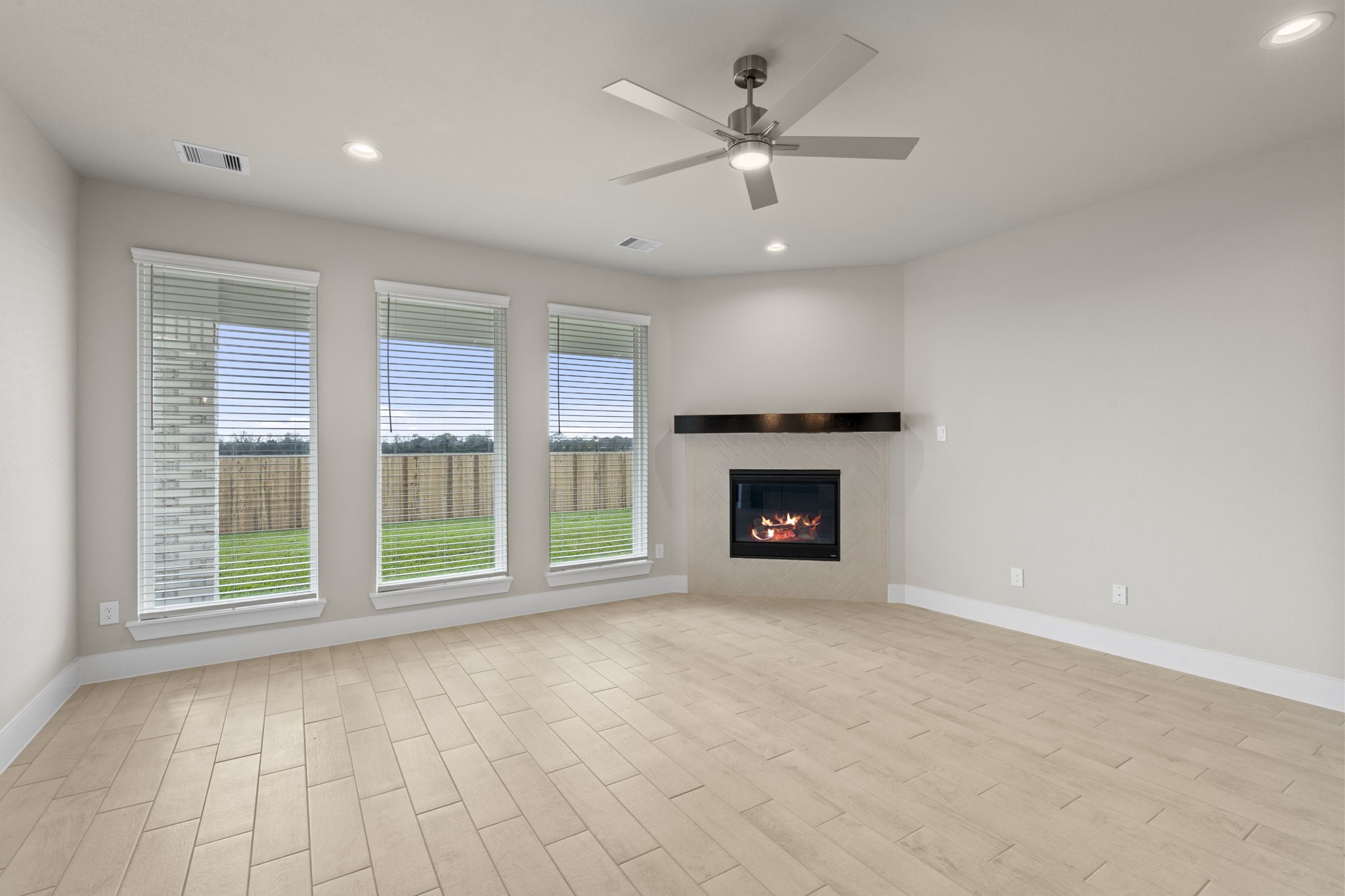 3406 Everglade Lane Rosenberg, TX 77471 - Photo 11 of 35 representative photo