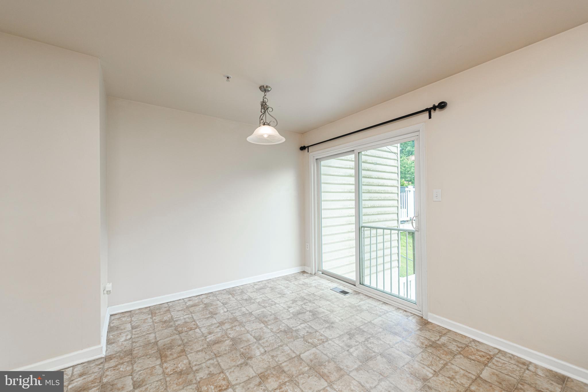1805 Orchard View Road Reading, PA 19606 - Photo 11 of 32