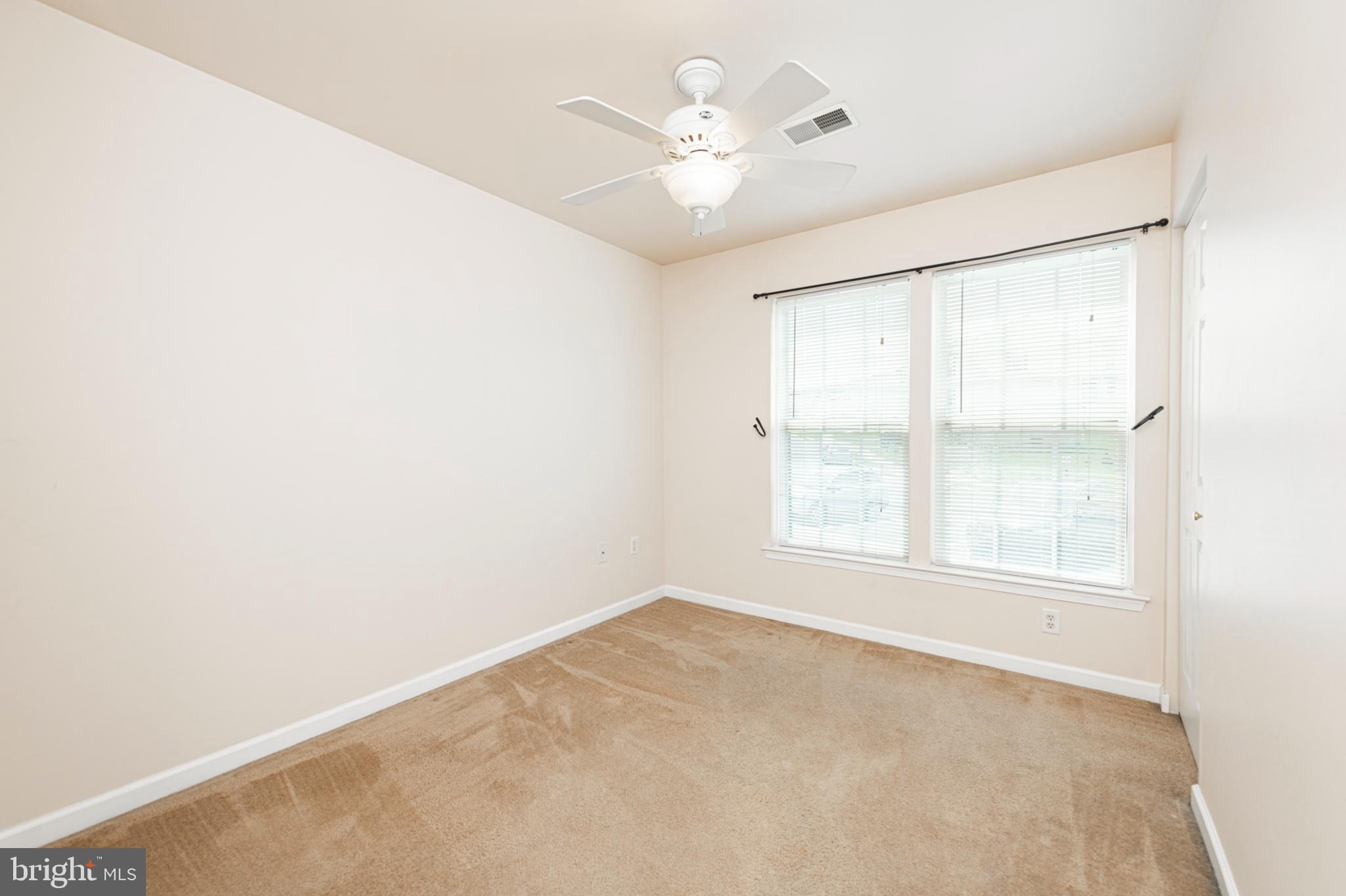1805 Orchard View Road Reading, PA 19606 - Photo 18 of 32
