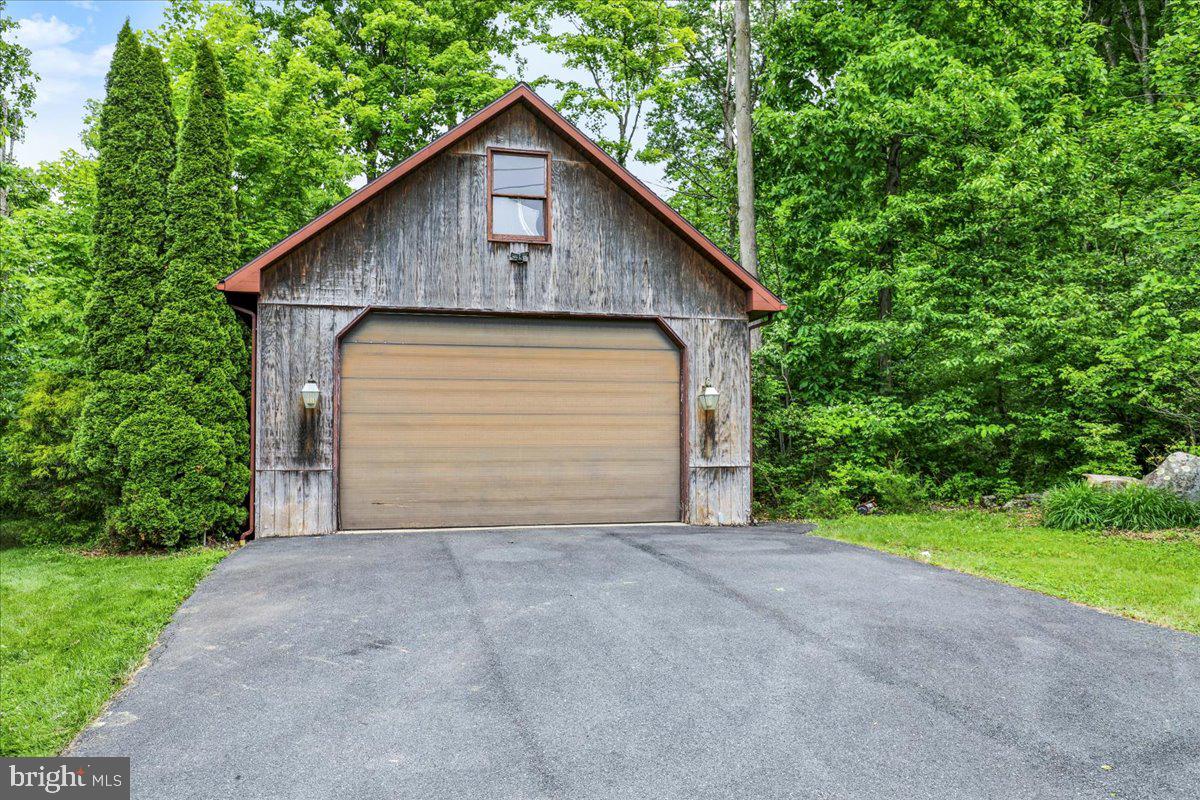 283 Witmer Road Mohnton, PA 19540 - Photo 42 of 49 Barn garage
