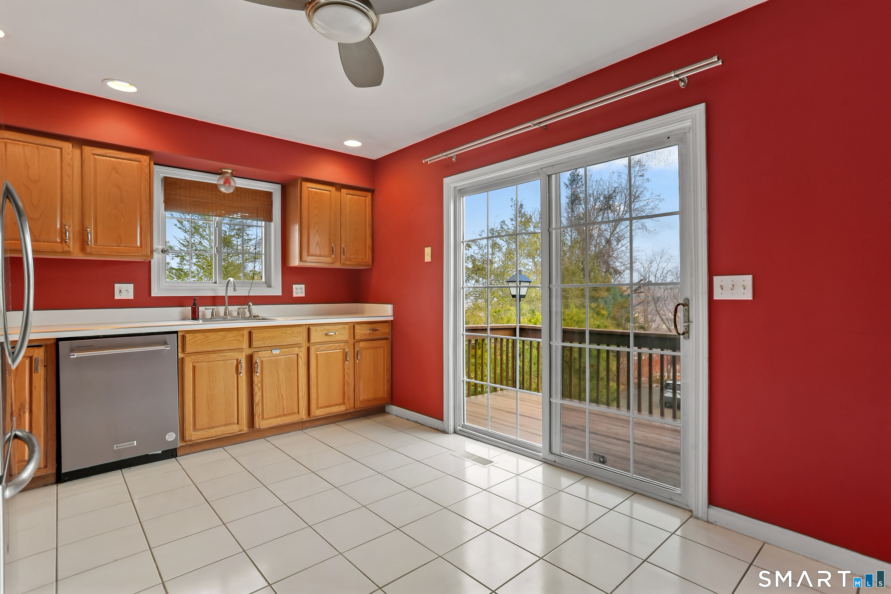 39 Coram Road, Unit 1 Shelton, CT 06484 - Photo 10 of 28