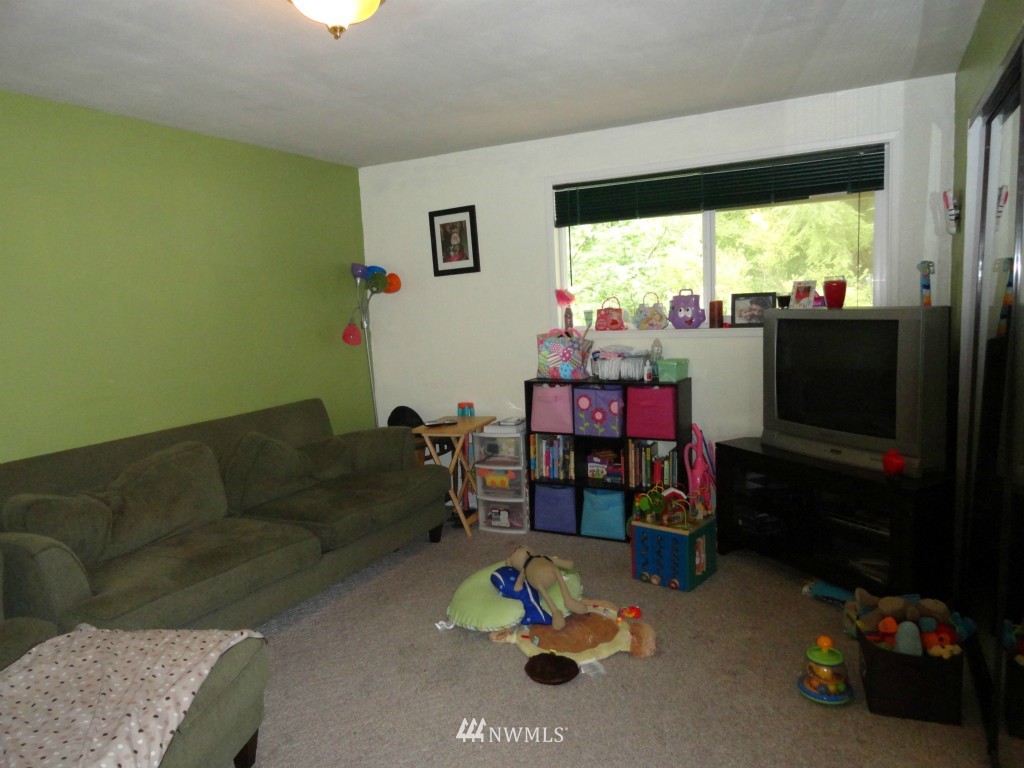 6140 Delphi Road Southwest Olympia, WA 98512 - Photo 7 of 15 Gallery Image 7