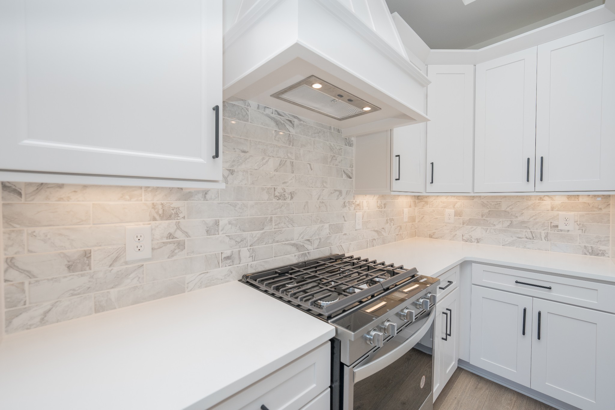 3033 Shandor St Spring Hill Spring Hill, TN 37174 - Photo 20 of 70 a stove top oven sitting inside of a kitchen