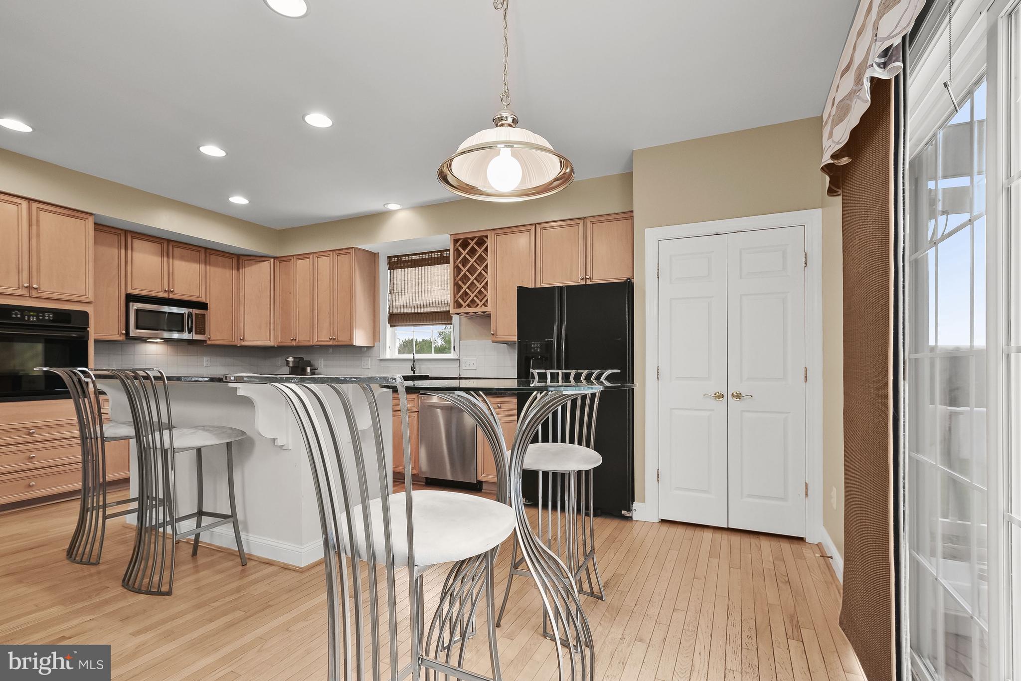 2219 Deer Park Road Finksburg, MD 21048 - Photo 17 of 65 Casual Dining Area