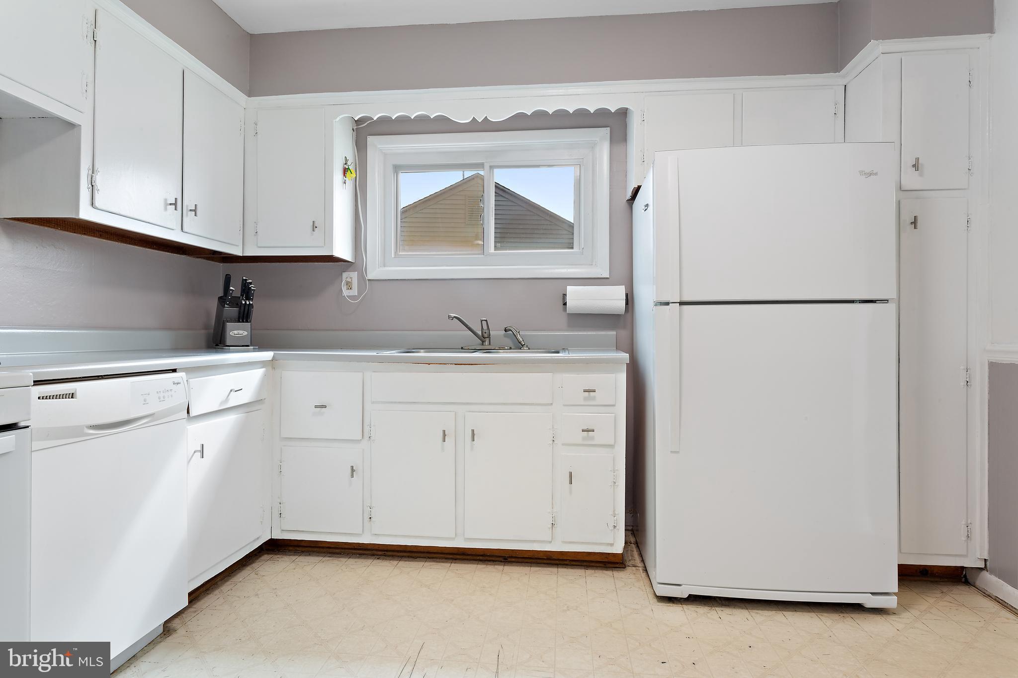 332 Baldwin Road Glassboro, NJ 08028 - Photo 8 of 24 a utility room with dryer and washer