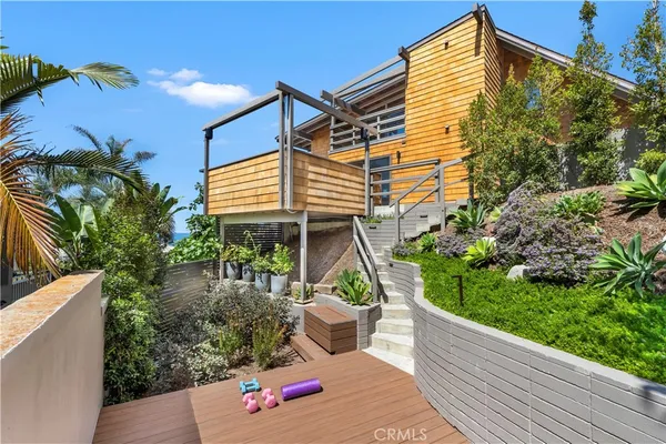 $25,000 | 1944 Ocean, Laguna Beach, CA 92651