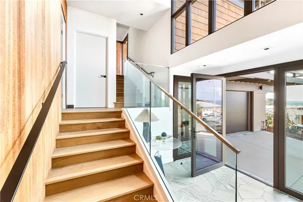 a view of entryway