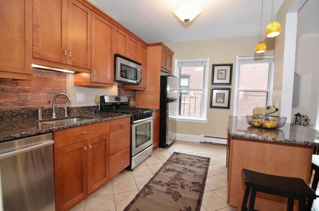 22 Perry Street, Unit 2 Brookline, MA 02445 - Photo 1 of 10 Gallery Image 1