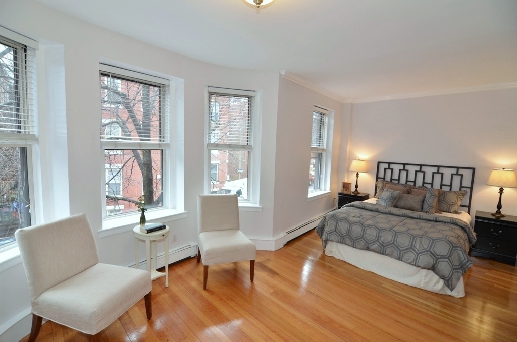 22 Perry Street, Unit 2 Brookline, MA 02445 - Photo 6 of 10 Gallery Image 6