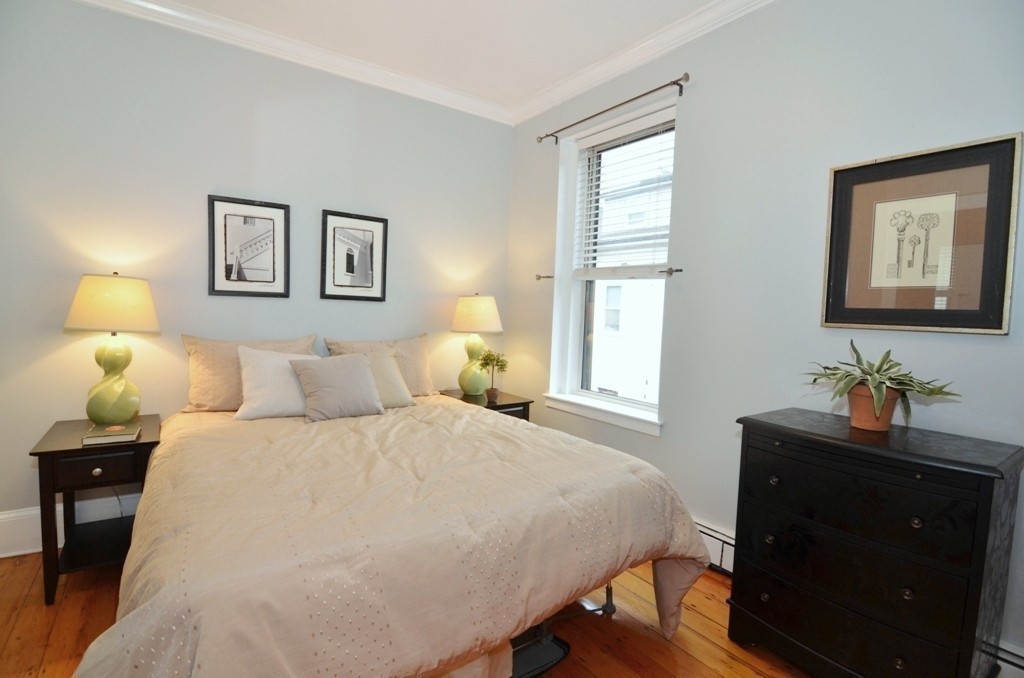 22 Perry Street, Unit 2 Brookline, MA 02445 - Photo 9 of 10 Gallery Image 9