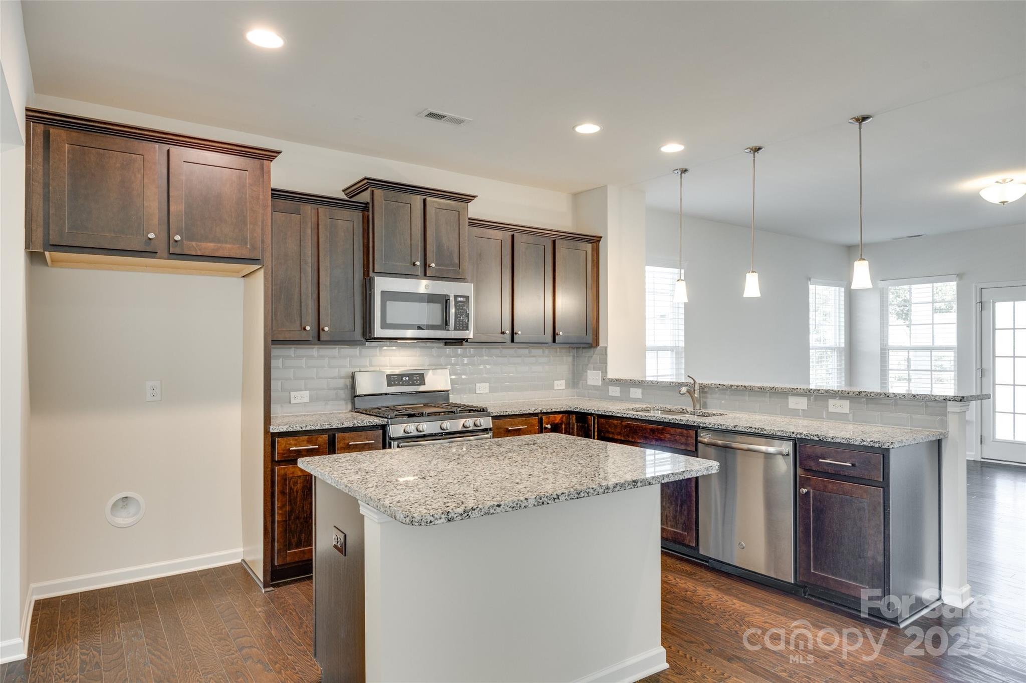 4051 Whittier Lane Fort Mill, SC 29708 - Photo 5 of 42