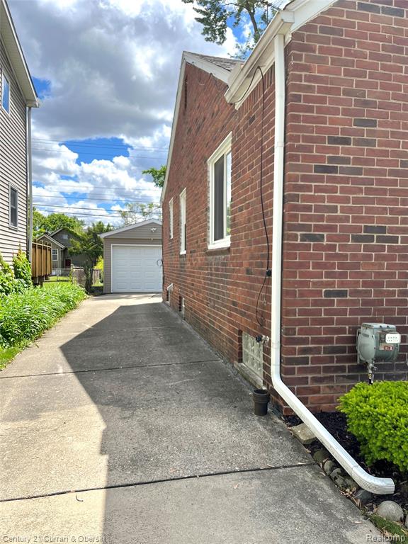 1059 Eaton Road Berkley, MI 48072 - Photo 22 of 23
