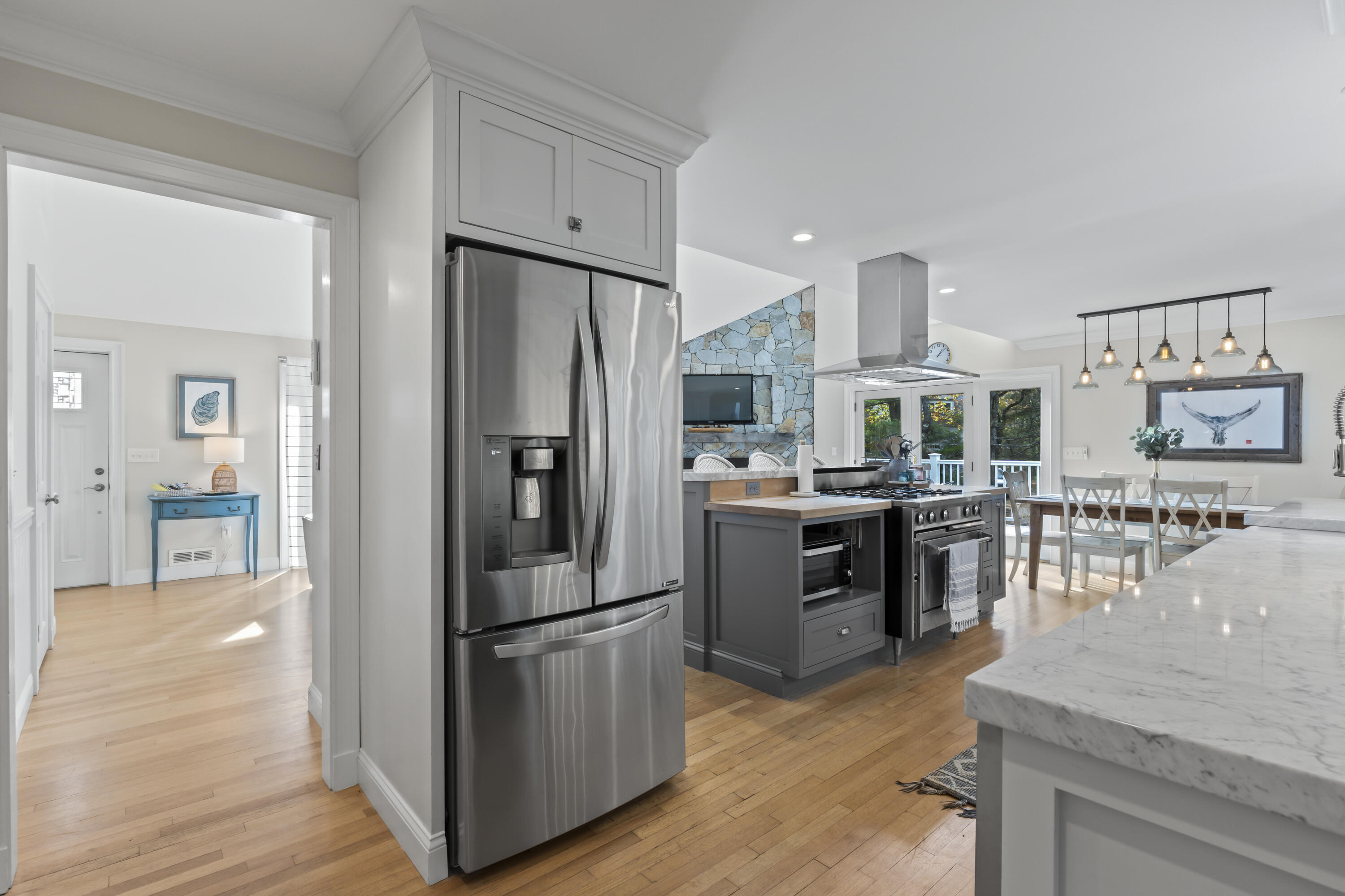 510 Shore Road Cape Neddick, ME 03902 - Photo 19 of 57 Kitchen