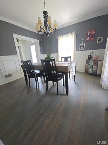 $242,000 | 713 North State Street, Jerseyville, IL 62052