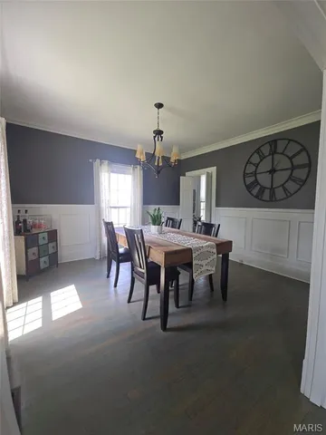 $242,000 | 713 North State Street, Jerseyville, IL 62052